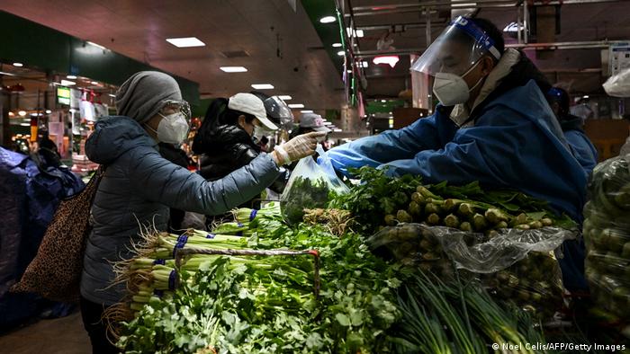 12月8日，北京的一个菜市场