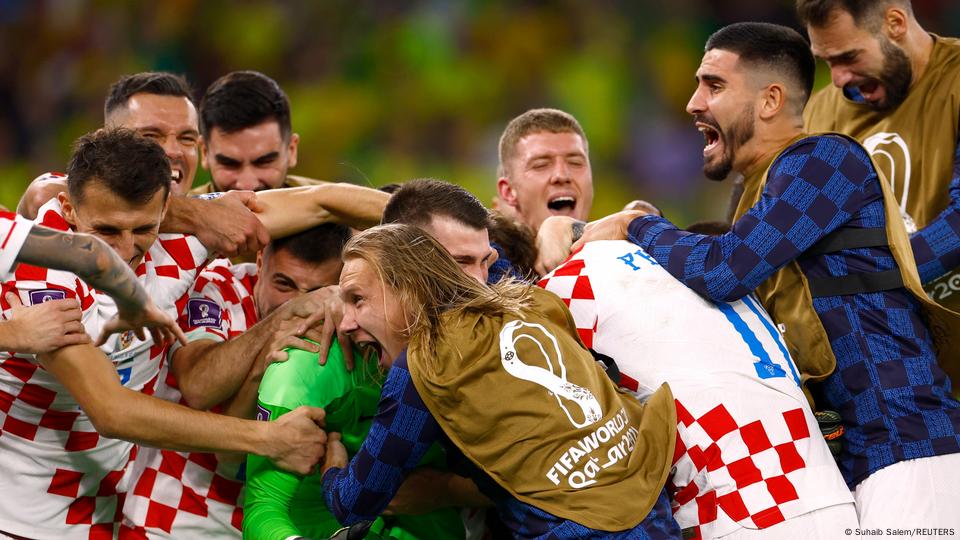 Brasil joga mal, perde nos pênaltis para a Croácia e está fora da Copa do  Mundo