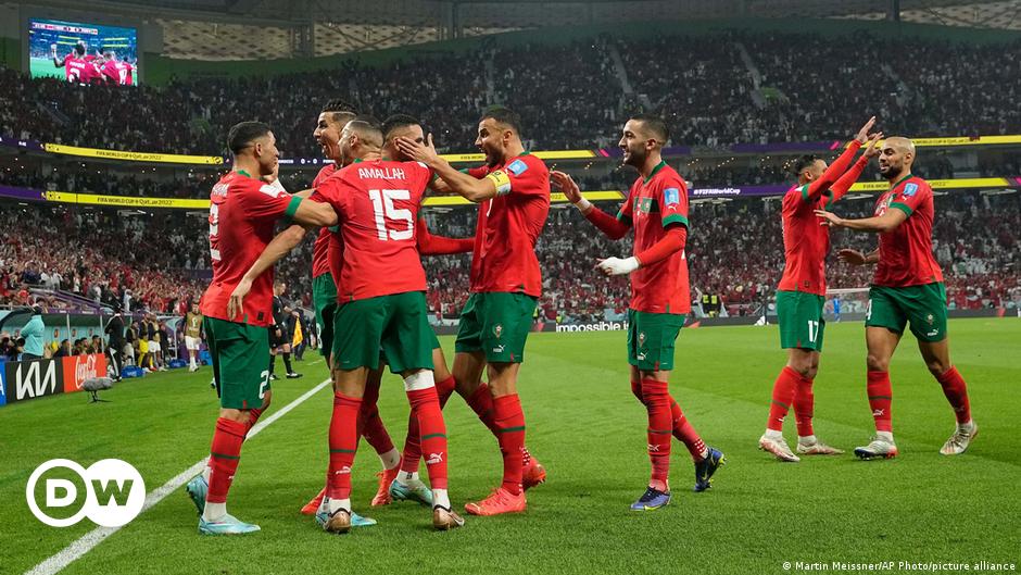 Marrocos derrota o favorito Portugal e avança às meias-finais do Qatar 2022 |  O Mundo |  DW