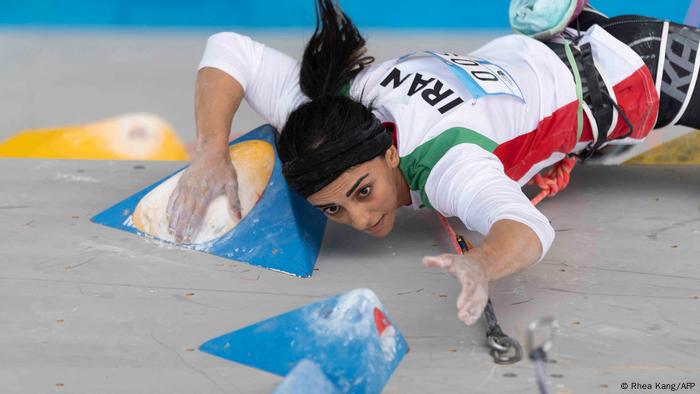 Südkorea die iranische Kletterin Elnaz Rekabi 