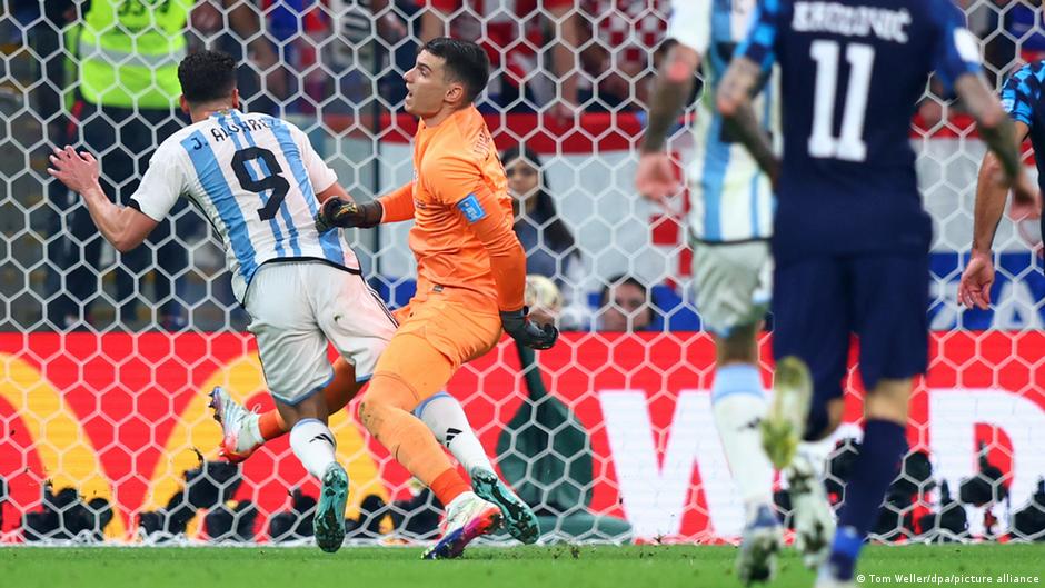 Argentinien vs.  Kroatien: das Spiel, das Kontroversen auslöste |  Sport |  DW