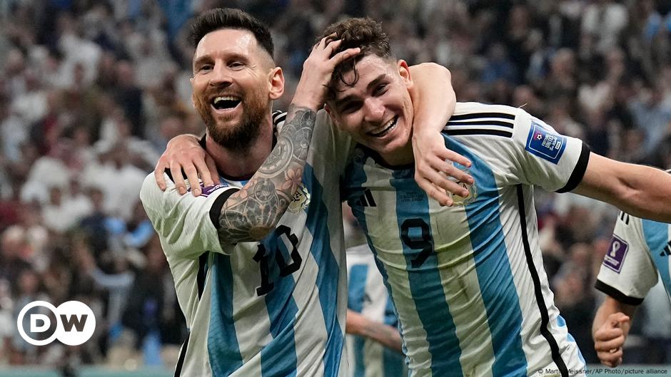 Argentina into World Cup final via Messi the GOAT, Alvarez the kid - Sports  Illustrated