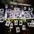 صور لصحفيين قتلى ملصقة على أبواب المدعي العام المكسيكي خلال مظاهرة نظمها صحفيون احتجاجًا على مقتل زميلهم 