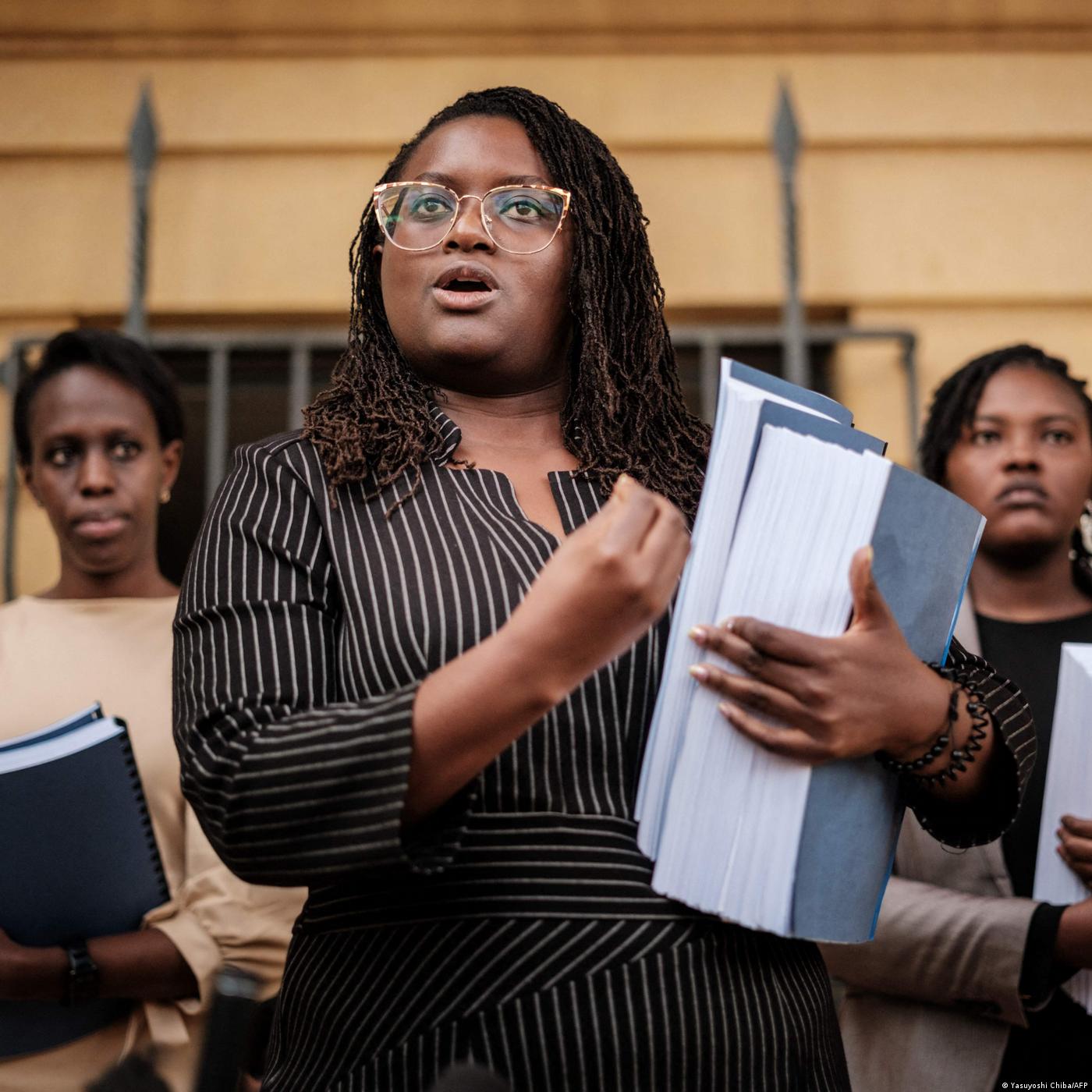 Suicides en hausse au Liban // Les visionneurs kenyans de Facebook