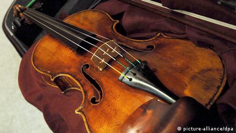 Цигулките Страдивари и Гуарнери са с ненадминато и до днес