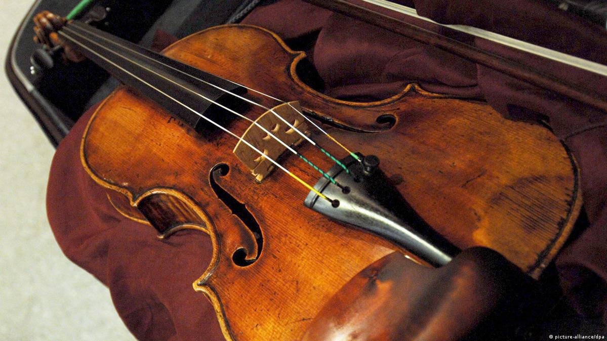 Verdensvindue Betinget Orientalsk The most expensive violins in the world – DW – 12/22/2022
