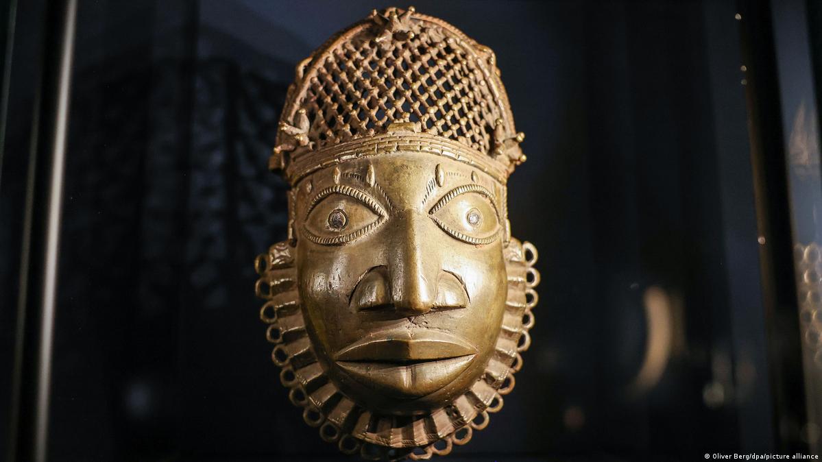 Critics fear Benin Bronzes could be privatized by – DW – 05/08/2023