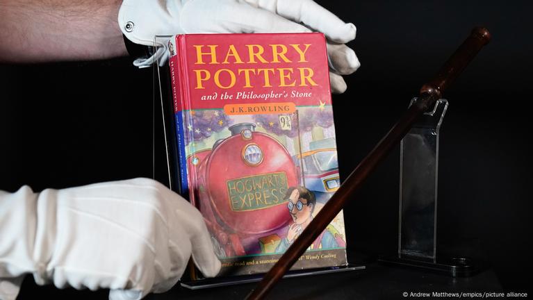 The world's most expensive Harry Potter books at auction – DW – 12/16/2022