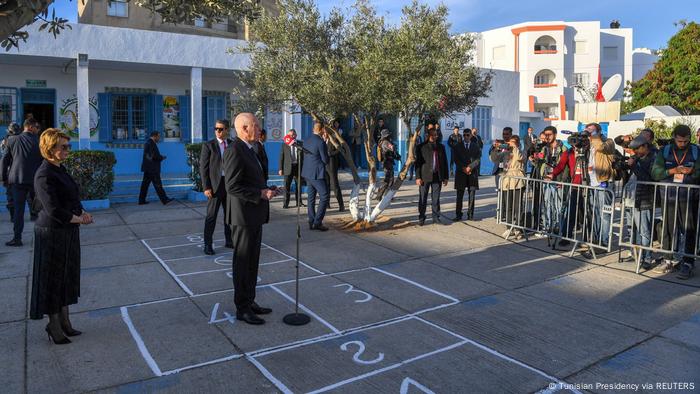 Tunesien Tunis | Parlamentswahl | Stimmabgabe Präsident Kais Saied