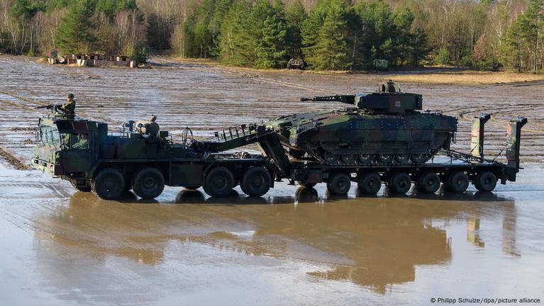 Germany's Puma armored vehicles – DW 12/18/2022