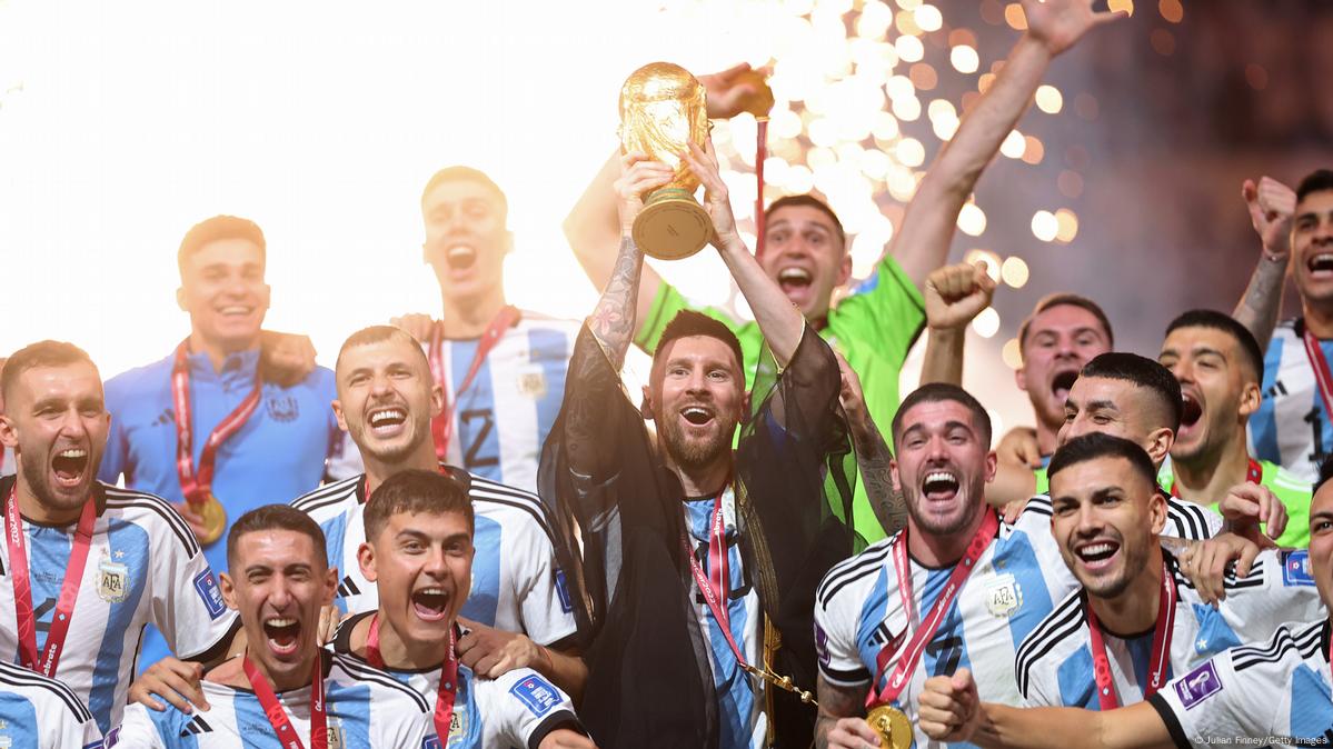 Argentina derrota a França e conquista o tricampeonato na Copa do Mundo do  Qatar 