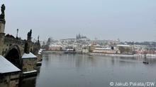 Foto DW5 - Blick auf die Prager Burg und Mala Strana von der Karlsbrücke
Fotoautor: Jakub Palata