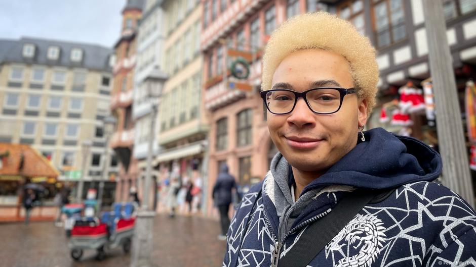 Jordan Rattke in Frankfurt am Main