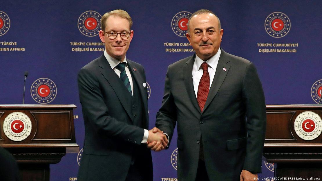 İsveç Dışişleri Bakanı Tobias Billström ve Türkiye Dışişleri Bakanı Mevlüt Çavuşoğlu 