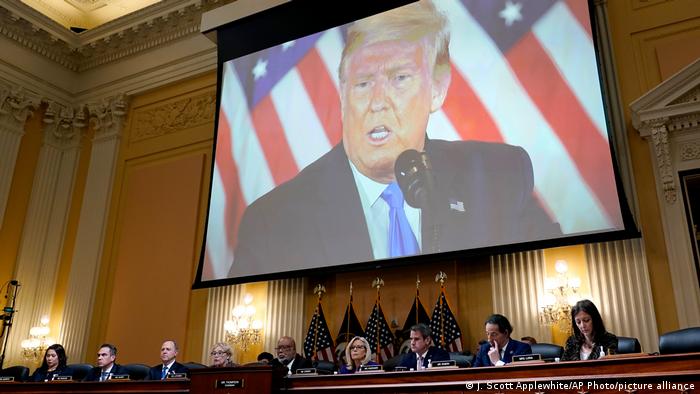 Доналд Тръмп е плащал само по 750 долара годишен данък