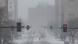 La tormenta invernal se hacía sentir sobre Wichita, Kansas, con intensos vientos mientras la temperatura caía en picada. La tormenta invernal se hacía sentir sobre Wichita, Kansas, con intensos vientos mientras la temperatura caía en picada.