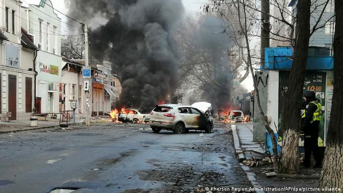 周六俄罗斯对赫尔松的攻击造成至少16人死亡，64人受伤