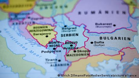 Сръбският президент е разпоределил въоръжените сили да бъдат поставени в