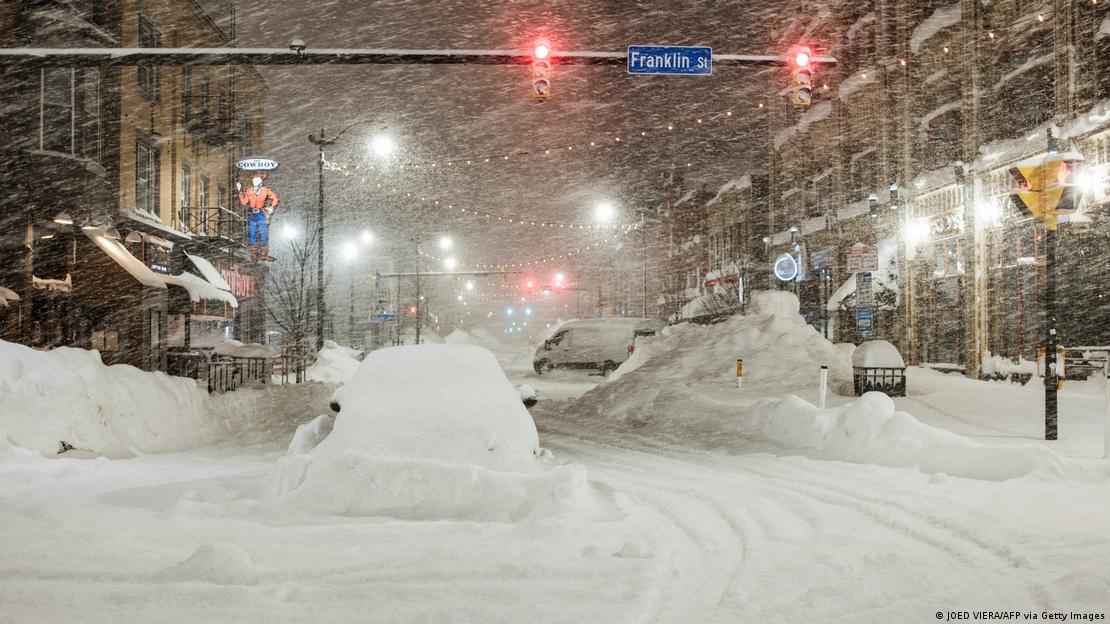 BG Schneesturm Elliott USA Buffalo 