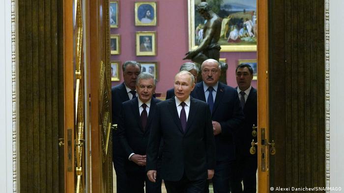 Среща на лидерите на държавите от ОНД в Санкт Петербург
