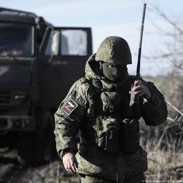 Meninas - Os Soldados De Cavalaria Da Polícia Tomam Sobre a Proteção Da  Ordem Pública Nas Ruas De Moscou Foto Editorial - Imagem de protetor,  defesa: 122112651