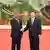 O Presidente chinês, Xi Jinping (à direita), recebeu o seu homólogo angolano, João Lourenço, em Pequim, em setembro de 2018, durante a cimeira China-África