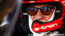 Sainz abandona Rally Dakar y es trasladado al hospital 