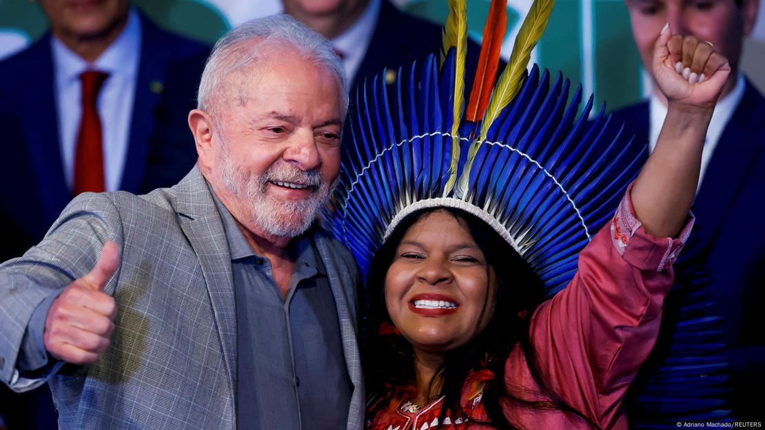 Presidente Lula e Sônia Guajajara)