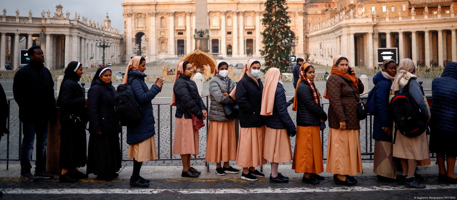 Thousands pay tribute to late Pope Benedict at the Vatican