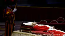  SENSITIVE MATERIAL. THIS IMAGE MAY OFFEND OR DISTURB The body of former Pope Benedict lies in St. Peter's Basilica at the Vatican, January 2, 2023. REUTERS/Guglielmo Mangiapane TPX IMAGES OF THE DAY 