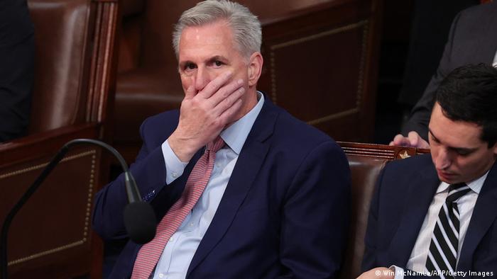 Фиаското в американския Конгрес продължава: група крайнодесни републиканци блокира избора