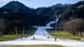 Estação de esqui na Baviera, sul da Alemanha, com pouca neve Estação de esqui na Baviera, sul da Alemanha, com pouca neve