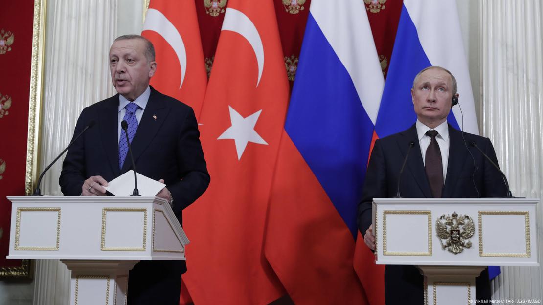 Ο Ερντογάν και ο Πούτιν σε κοινή τους συνένετευξη.
