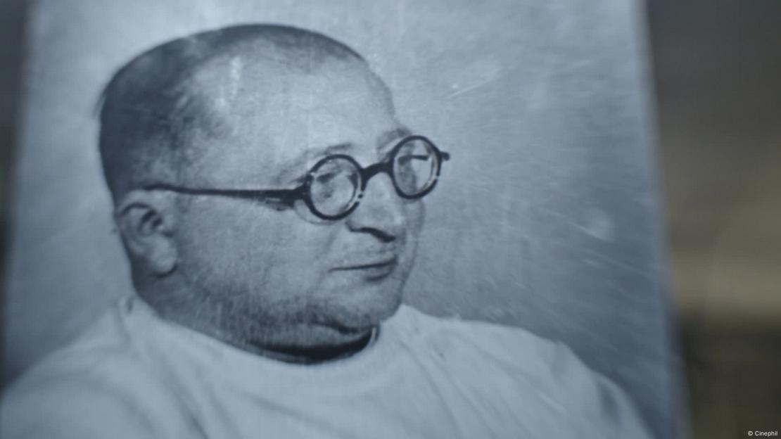 Auschwitz'te yüzlerce kadını kısırlaştırmaya çalışan jinekolog Carl Clauberg