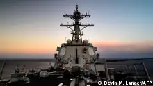 In this August 11, 2020, photo obtained from the US Navy, the Guided-missile destroyer USS Chung-Hoon transits the Pacific Ocean. - The Chung-Hoon sailed through the Taiwan Strait on January 5, 2023, the US Navy said, in a move likely to anger Beijing. Chung-Hoon conducted a routine Taiwan Strait transit Jan. 5 (local time) through waters where high-seas freedoms of navigation and overflight apply in accordance with international law, the Navy said in a statement. (Photo by Devin M. Langer / US NAVY / AFP) / RESTRICTED TO EDITORIAL USE - MANDATORY CREDIT AFP PHOTO / US Navy / Mass Communication Specialist 1st Class Devin M. Langer - NO MARKETING NO ADVERTISING CAMPAIGNS - DISTRIBUTED AS A SERVICE TO CLIENTS