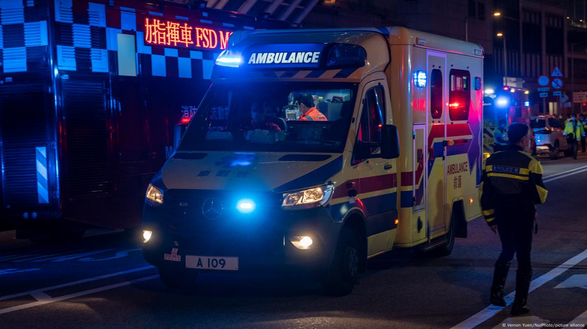 China: 17 Dead In Road Accident, As Holiday Rush Begins – Dw – 01/08/2023