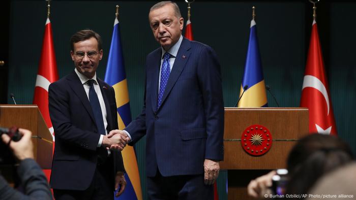 Primer ministro sueco, Ulf Kristersson, y presidente del Turquía, Recep Tayyip Erdogan.
