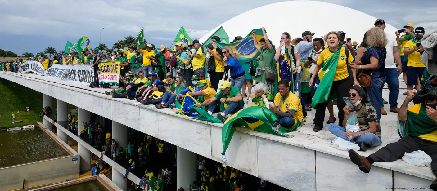 Brazil election: How the famous yellow football shirt has become