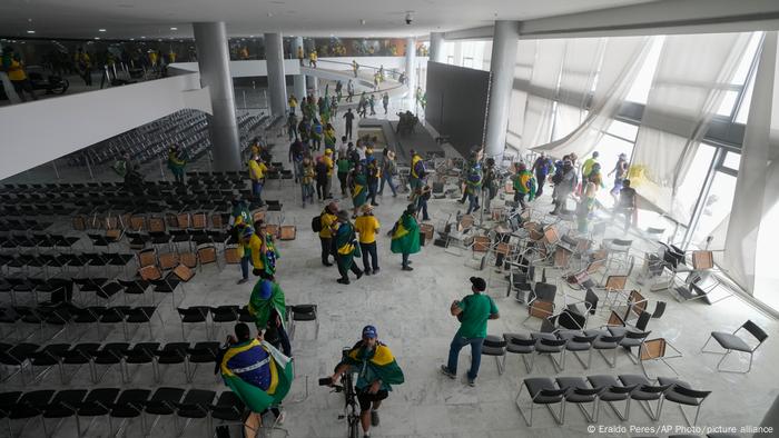 Brasilien Brasilia | Bolsonaro Anhänger stürmen Palácio do Planalto
