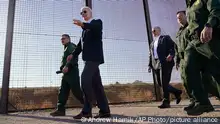 08.01.2023
President Joe Biden walks along a stretch of the U.S.-Mexico border in El Paso Texas, Sunday, Jan. 8, 2023. (AP Photo/Andrew Harnik)