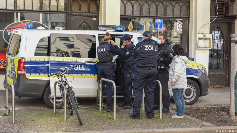 Три фирмы в Германии заподозрены в обходе санкций против России