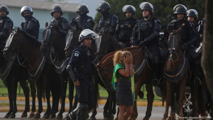 Atuação da polícia durante atos terroristas em Brasília será apurada pelo Ministério Público do Distrito Federal (MPDFT) 