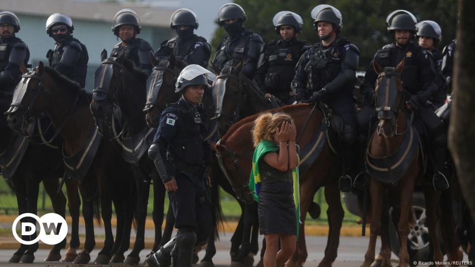 MP vai apurar atuação da polícia durante ataques em Brasília