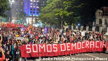 09.01.2023
Demonstrators march holding a banner that reads in Portuguese We are Democracy during a protest calling for protection of the nation's democracy in Sao Paulo, Brazil, Monday, Jan. 9, 2023, a day after supporters of former President Jair Bolsonaro stormed government buildings in the capital. (AP Photo/Andre Penner)