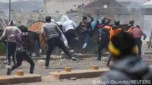 09.01.2023
Demonstrators clash with security forces during a protest demanding early elections and the release of jailed former President Pedro Castillo, near the Juliaca airport, in Juliaca, Peru January 9, 2023. REUTERS/Hugo Courotto NO RESALES. NO ARCHIVES