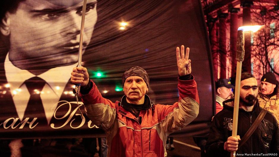 Навроцький хоче криміналізувати "символ Бандери"