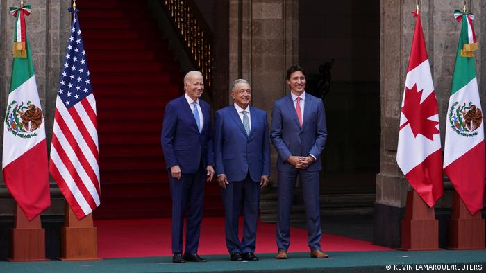 Trudeau, Amlo y Bilden, los presidentes de Canadá, México y Estados Unidos, de izquierda a derecha, en Ciudad de México este 10 de enero de 2023