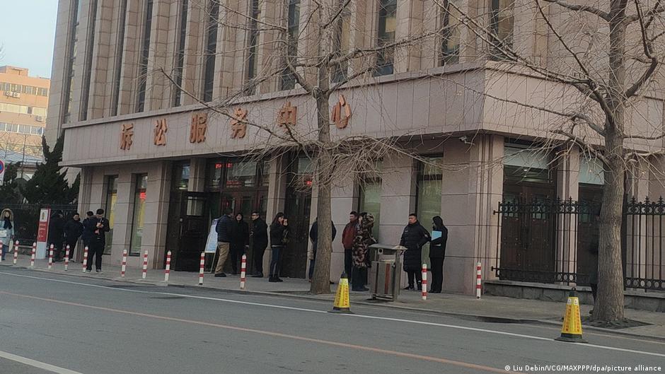 曾替大連櫻桃農維權 媒體人洪廣玉遭控尋釁滋事