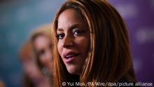 Shakira, Sängerin aus Kolumbien, kommt zur Verleihung der jährlichen Ivor Novello Songwriting Awards 2022 im Grosvenor House. +++ dpa-Bildfunk +++