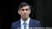 Britain's Prime Minister Rishi Sunak leaves 10 Downing Street to attend the weekly session of Prime Ministers Questions in Parliament in London, Wednesday, Jan. 11, 2023. (AP Photo/Kirsty Wigglesworth)